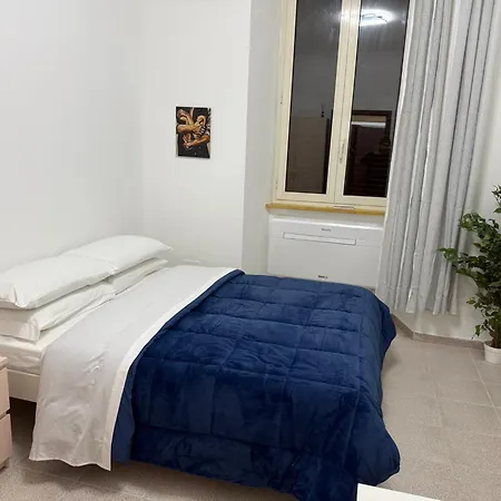 Imperial Apartment *